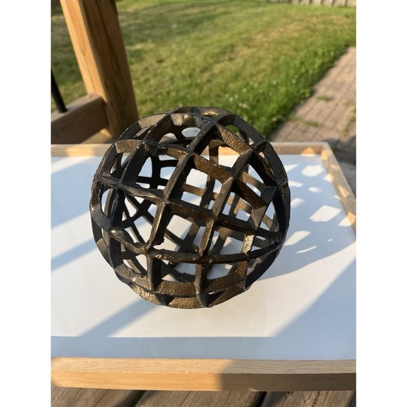 Vintage Unique Decor Metal Geometric Sphere/Ball heavy - Picture 9 of 10